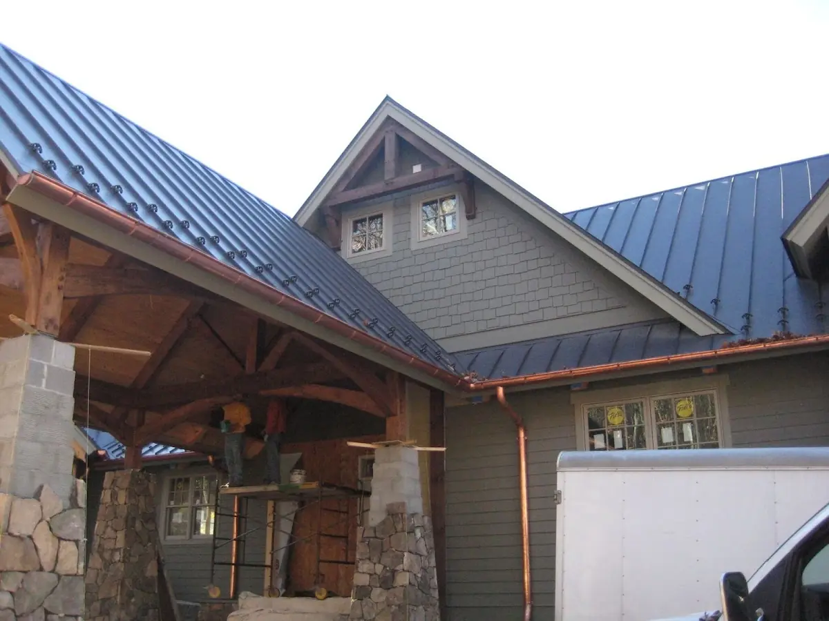 Craftsman Roofing team delivering quality roofing work in Drummersville